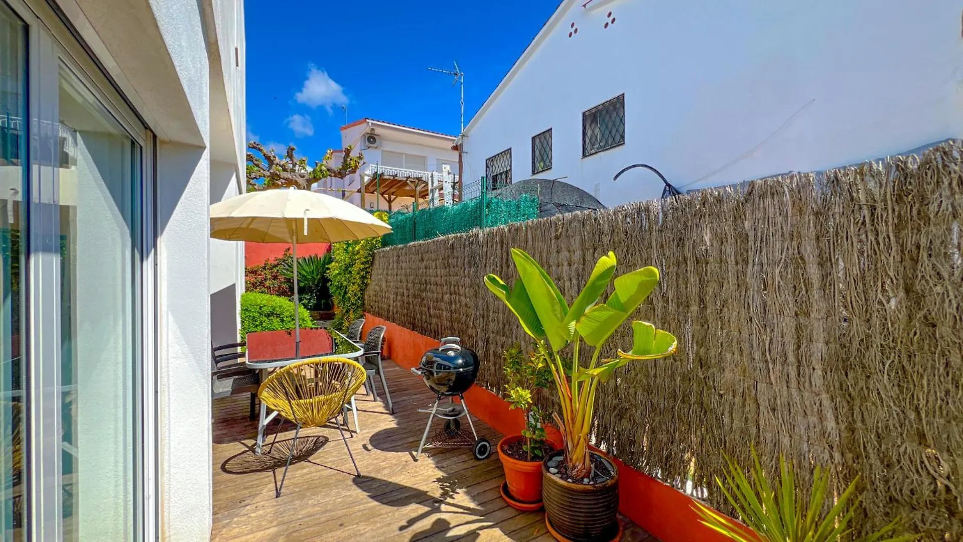 Holiday home Vivalidays Greco House - Pineda De Mar Villa