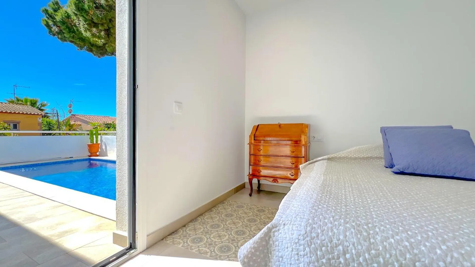 Holiday home Vivalidays Greco House - Pineda De Mar Villa